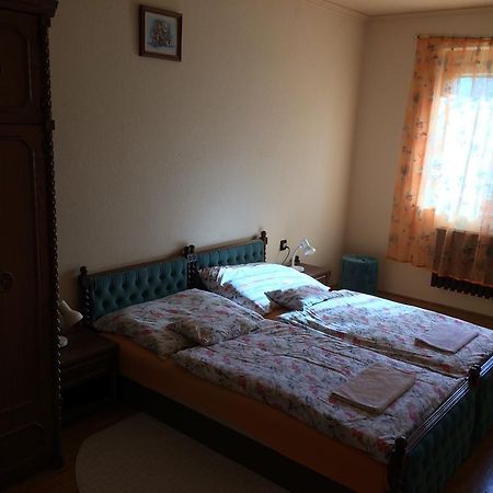 Margareta Apartman Apartment Sarvar Luaran gambar